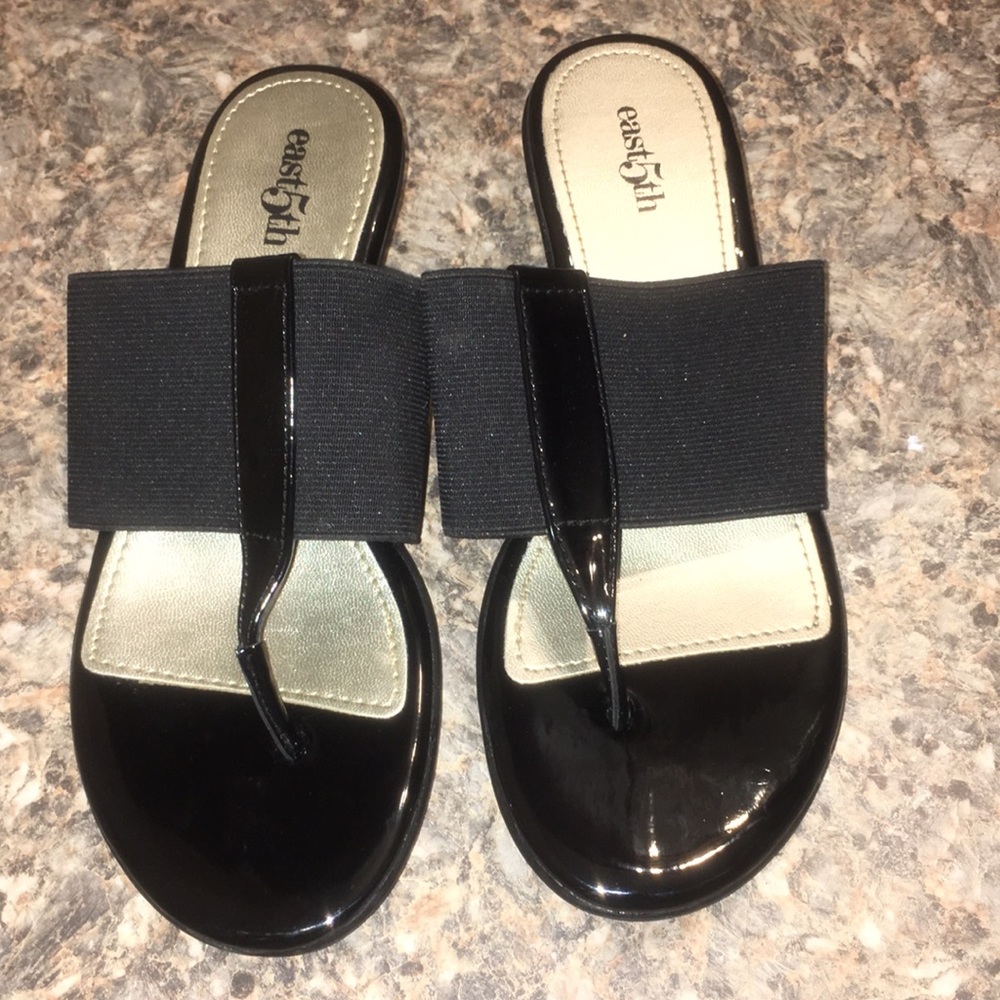 Cute Sandals 👡
